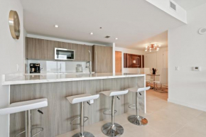 7th fl, modern, pool, gym
